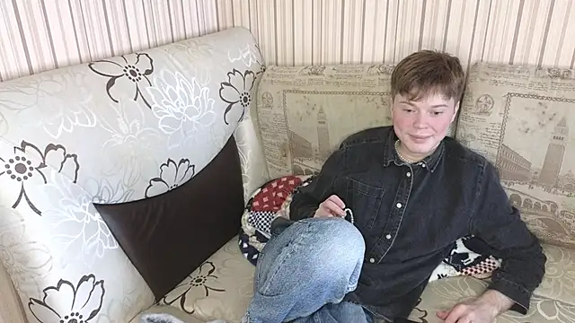 cameron-crowly online show from January 20, 9:56 am