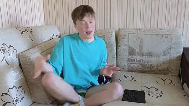 cameron-crowly online show from February 6, 9:22 am