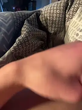 bigdickteen22 online show from February 2, 9:30 am