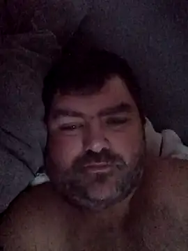 Rcraigue4 online show from November 7, 1:03 pm