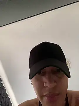 Diegosavage3 online show from March 15, 7:59 pm