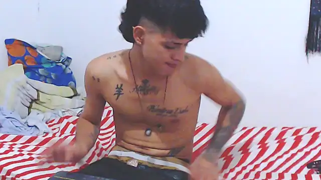 lu nastyboy18 online show from September 29, 4:00 am