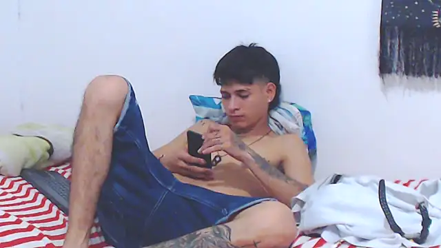 lu nastyboy18 online show from September 25, 2:10 am