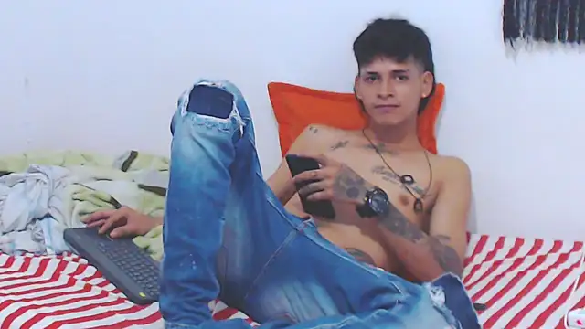 lu nastyboy18 online show from September 24, 2:00 am