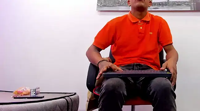 carlos alber12 online show from February 23, 6:52 pm