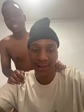 sydmanyoba online show from December 19, 5:10 pm