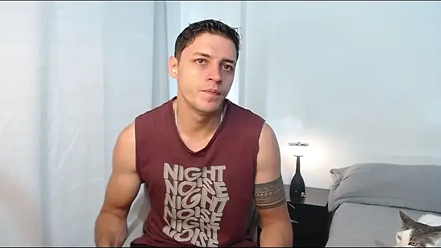 Frank Millers online show from April 9, 1:06 pm