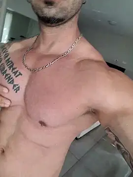 badbrown online show from March 16, 12:44 pm