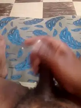 mhmia online show from October 19, 8:12 pm