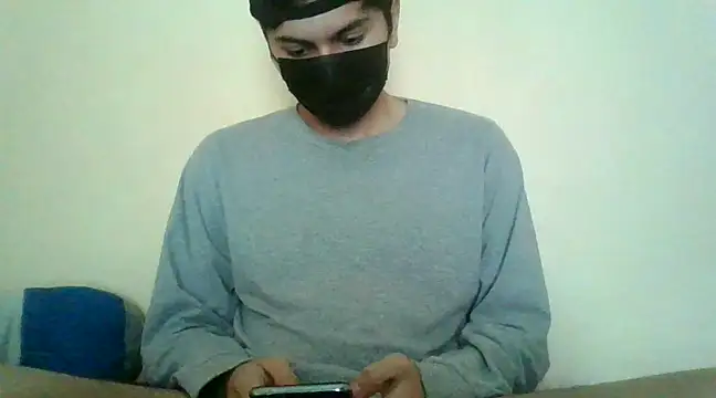 Snapshot of nagii088 chatting on March 2, 11:17 pm nagii088 online show from March 2, 11:17 pm