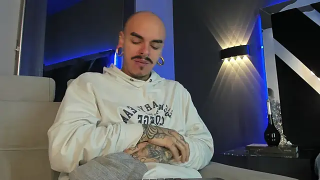 kaletattoo online show from November 17, 11:57 am