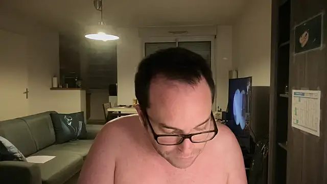 Funnyjul31 online show from February 19, 6:37 pm