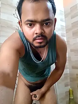 guavam65 online show from March 11, 1:56 am