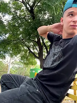 arevalo1124 online show from October 7, 9:19 pm