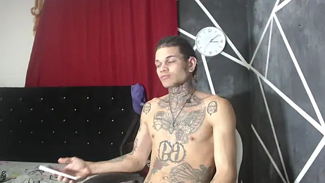 hot man05 online show from October 11, 11:53 pm