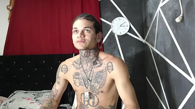 hot man05 online show from October 3, 10:48 pm