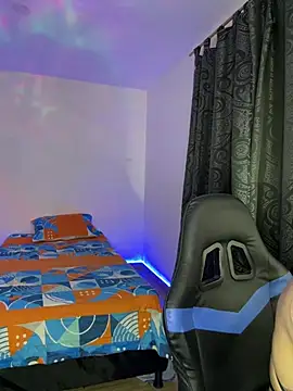 Dann Vargas online show from February 4, 2:28 am