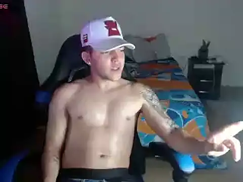 Dann Vargas online show from March 11, 2:21 am