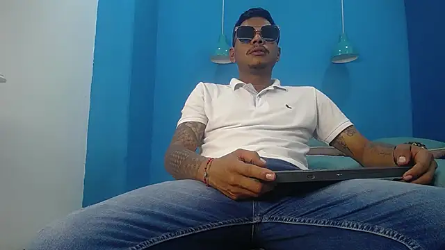 Saipadpuer30 online show from March 11, 7:14 pm