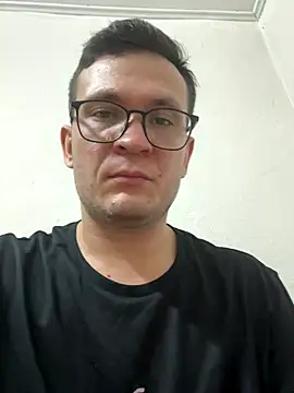 Snapshot of devilXAngel5 chatting on September 24, 8:51 pm devilXAngel5 online show from September 24, 8:51 pm