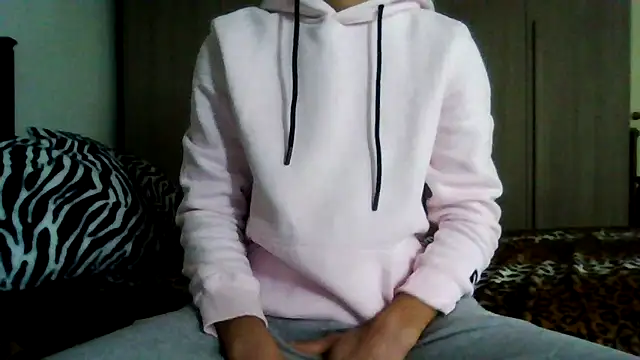 tommyboyteen online show from February 14, 12:47 pm