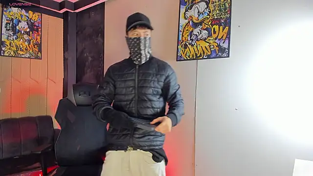 marcuscollins1  online show from February 3, 12:10 pm