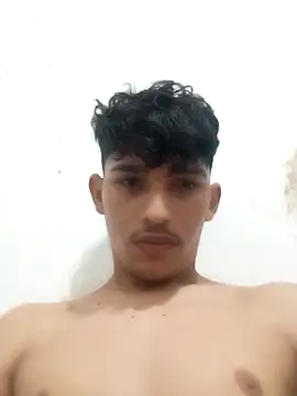 Snapshot of blzin20 chatting on March 2, 3:56 am blzin20 online show from March 2, 3:56 am