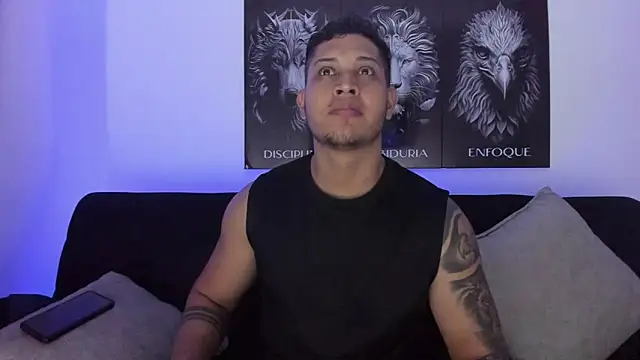 JohanSmith online show from October 28, 2:03 am