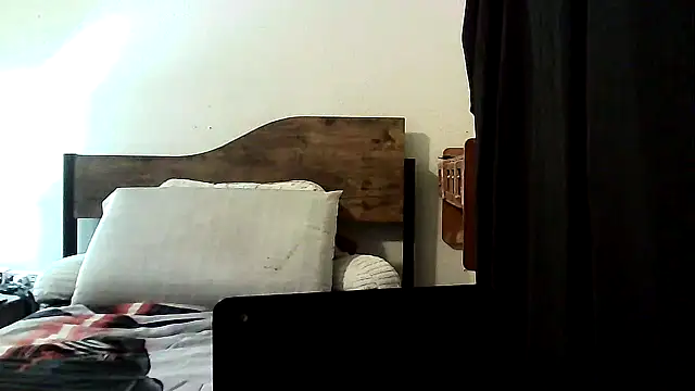 Dara4q online show from December 4, 10:33 am