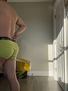 aleds17668 online show from October 16, 1:19 pm