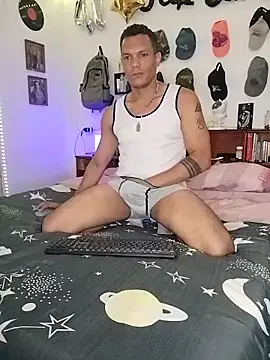 XhaseFoX online show from March 9, 3:01 am