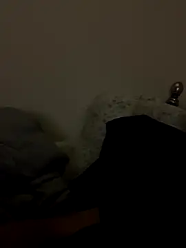MirandaC00per online show from October 8, 4:17 am