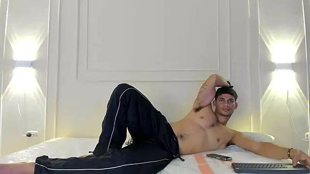 ANDRES STUD online show from May 30, 4:12 am