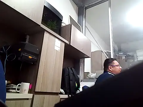 reyarturs13 online show from September 12, 3:12 pm