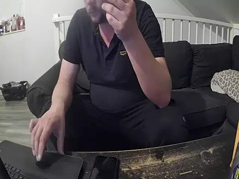 YourLoveBoyKevin online show from March 10, 10:27 pm