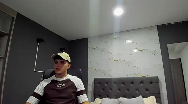 ErosGeorgiou online show from February 7, 11:34 am