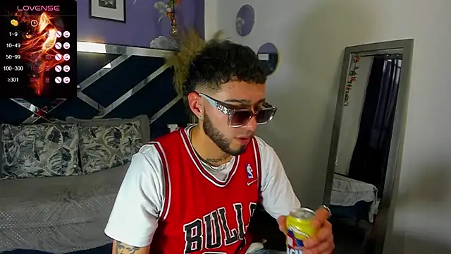 Noa Bonucci online show from March 2, 4:36 pm