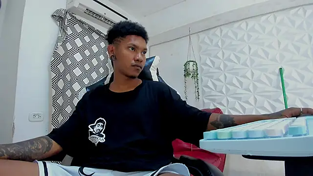 blackdirty420 online show from October 15, 8:16 pm