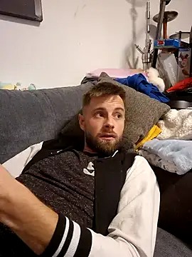 ademandjulia online show from October 12, 7:08 pm