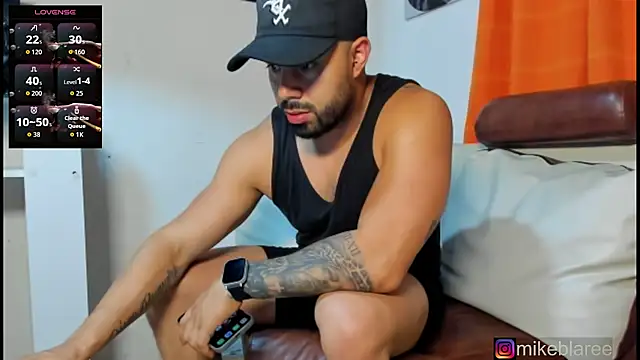 mikeblaree online show from February 3, 2:31 am