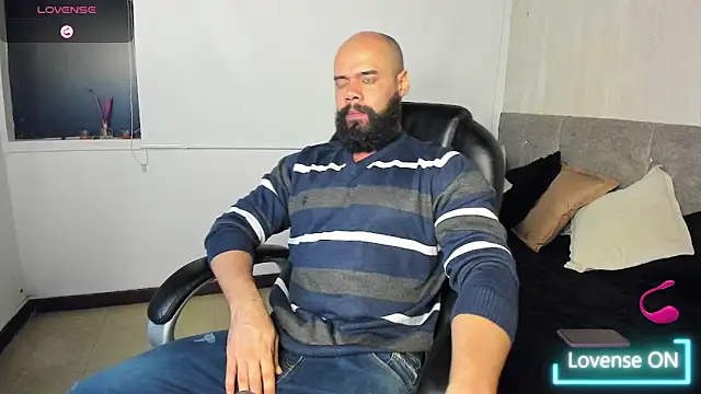 Luke Diaz7 online show from October 10, 5:45 am