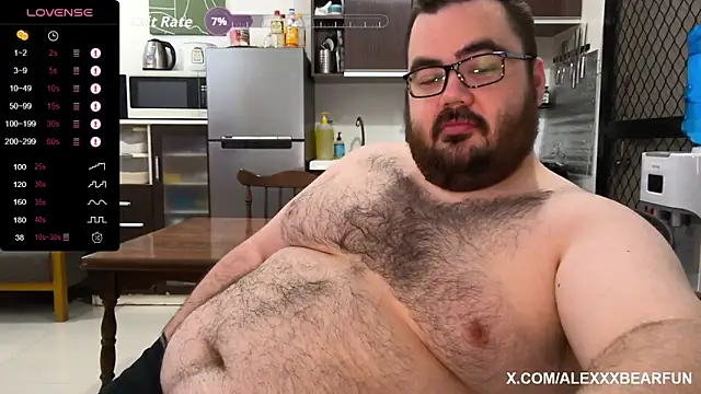 Snapshot of alexxxbear chatting on September 19, 10:42 pm alexxxbear online show from September 19, 10:42 pm