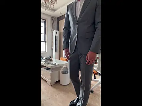 0W00GIGi online show from September 26, 4:54 am