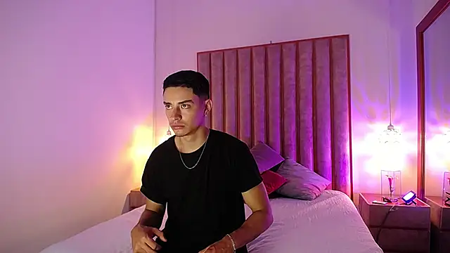 DrakeCollinss online show from November 24, 12:39 pm