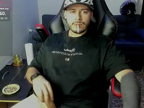 ragnar lothbrok777 online show from March 16, 5:44 am