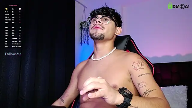 isaac-saenz online show from September 23, 11:15 pm