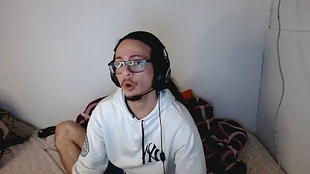 cholitohermoso online show from September 27, 3:43 pm
