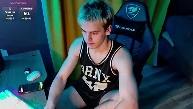 EdwinBlaze online show from February 12, 4:44 pm