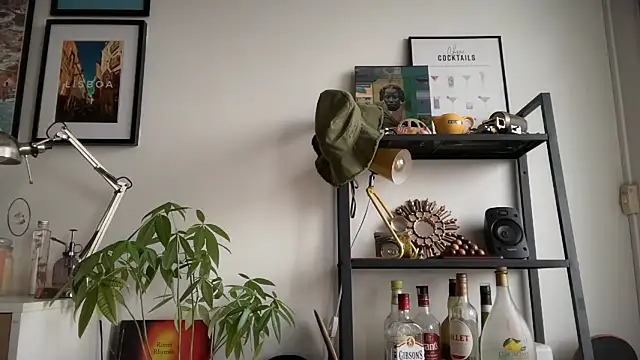 MikymikeBBWD online show from November 25, 1:02 pm