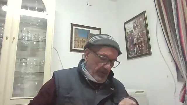 llopaco online show from November 27, 7:06 pm